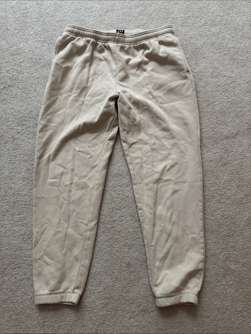 GAP Men's Sandstone Fleece Joggers